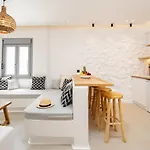 아파트 Elvirtus Naxos City